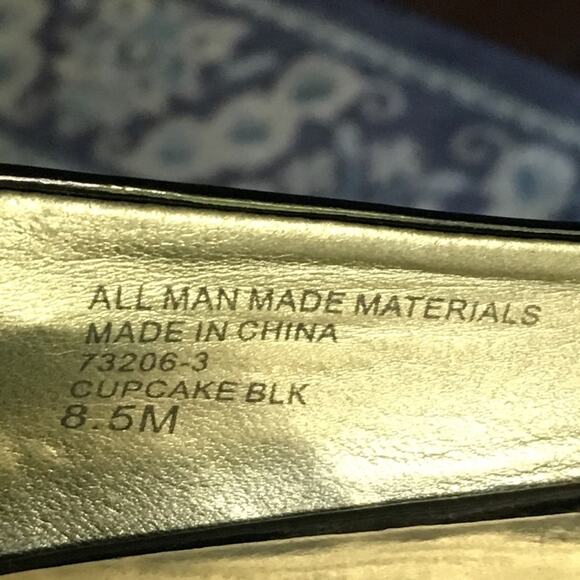 Carlos Santana Platform Embellished Peep Toe Pumps Black Size 8.5M - Picture 5 of 5